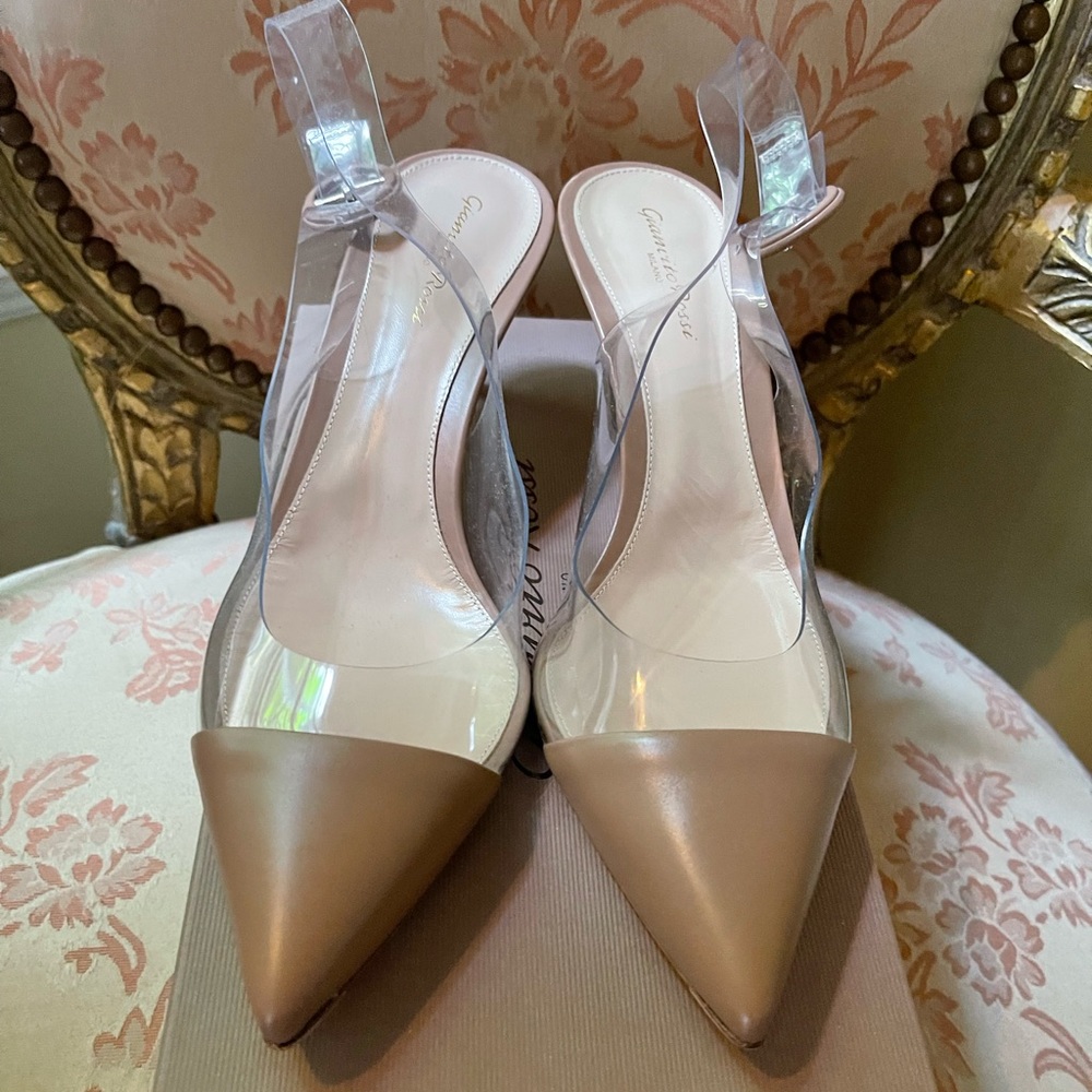 Gianvito Rossi Shoes 42